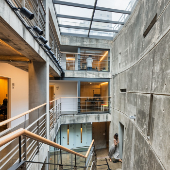 http://zlarchitecture.co.kr/files/gimgs/th-8_3687_Kyungsub Shin_resize.jpg